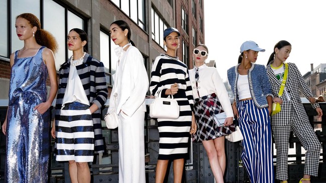Inilah koleksi terbaru Kate Spade New York Spring 2024. Koleksi ini penuh dengan warna-warna musim semi yang cerah. Foto: Dok. Kate Spade.