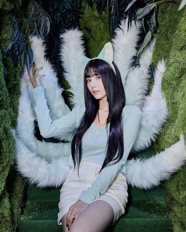 Dalam acara tersebut, Kwon Eunbi berdandan seksi bak gumiho alias rubah berekor sembilan dalam mitos Korea.Foto: dok. Instagram @silver_rain.__