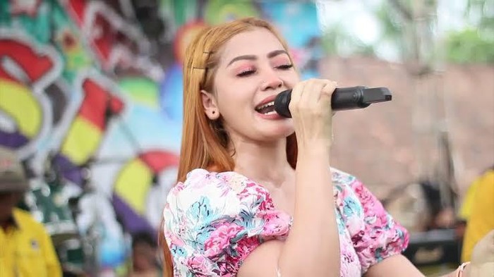 Mawar Kusuma, Artis Bintang Pantura 5