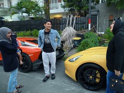 8 Foto Bos Skincare Mira Hayati yang Beli Mobil Rizky Billar Rp 3 M Tunai