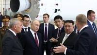 Pertemuan Kim dan Putin tepatnya digelar di Vostochny Cosmodrome. Laporan mengenai bertemunya Kim dan Putin disampaikan oleh kantor berita Rusia. Pertemuan kedua pemimpin itu diprediksi akan membahas penjualan senjata.  