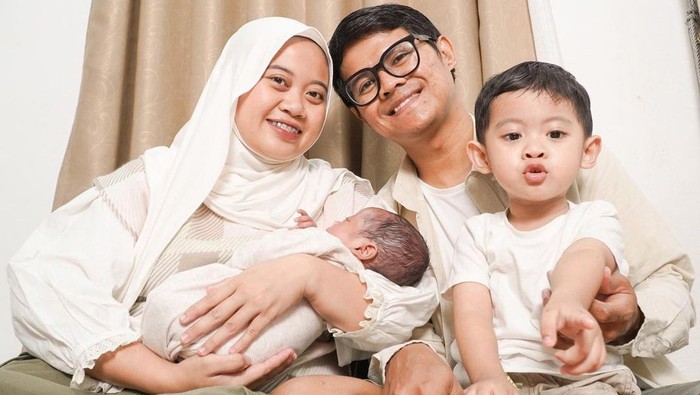 Musdalifah dan keluarga.