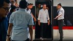 Potret Jokowi Jajal Kereta Cepat Jakarta-Bandung Bareng Artis