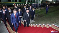 Kunjungan ke Rusia ini merupakan kunjungan ke luar negeri pertama yang dilakukan Kim Jong Un dalam empat tahun terakhir. Tidak diketahui berapa lama kunjungan di Rusia itu akan berlangsung.  