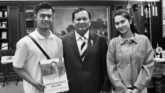 Pratama Arhan dan Zize bertemu Prabowo (dok. Instagram Prabowo)