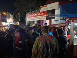 Gaya Sok Keras Tantan Kebal Golok tapi Keok Digebuk Warga Garut