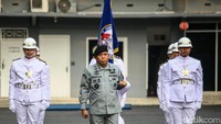 Laksdya Irvansyah resmi menjabat sebagai Kabakamla menggantikan Laksdya (Purn) Aan Kurnia.