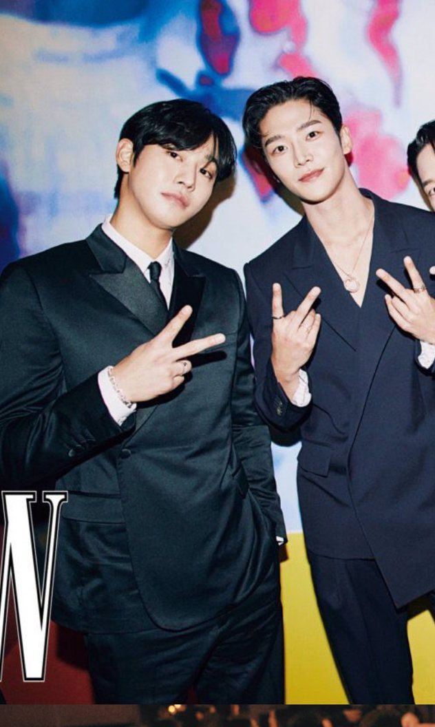 Ahn Hyo Seop dan Rowoon