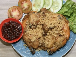Gurih Lembut! 5 Ayam Goreng Presto Bertulang Lunak Ada di Sini