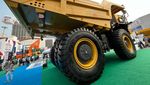 Jangan Kaget Lihat Harga Truk Tambang Ini, Bannya Saja Setara Mobil Baru
