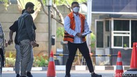 Berkas tersangka perkara dugaan suap pembangunan dan pemeliharaan jalur kereta api di lingkungan Direktorat Jenderal Perkeretaapian (DJKA) Kementerian Perhubungan (Kemenhub) tahun 2018-2022 dinyatakan lengkap dan siap untuk disidang.  