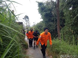 Hipotermia, WNA Pendaki Gunung Merapi Dievakuasi Tim SAR