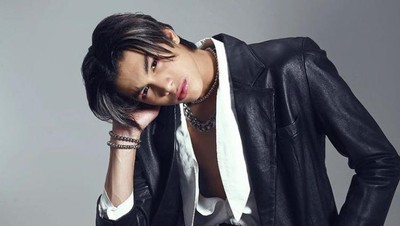 7 Foto Eddy Meijer, Anak Maudy Koesnaedi Jadi Model, Ganteng Bikin Meleleh