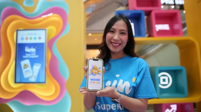 Dalam rangka menyambut HUT ke-25, Bank Mandiri kian aktif mendorong aktivasi Livin’ by Mandiri sebagai super app andalan lewat acara bertajuk Livin’ Fest.