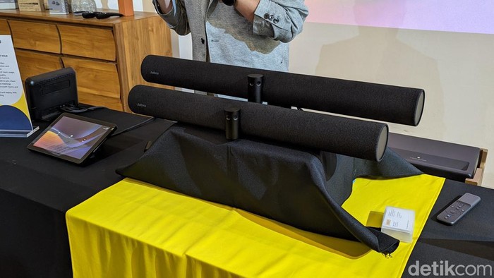 Jabra PanaCast 50 Video Bar System