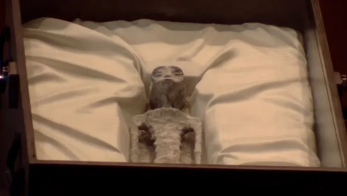 Jasad diduga alien di Meksiko