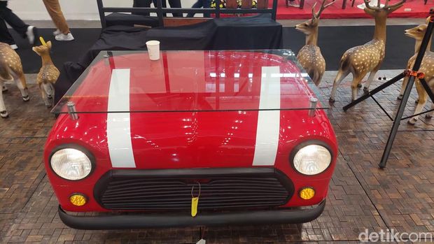Mebel Berbentuk Mobil
