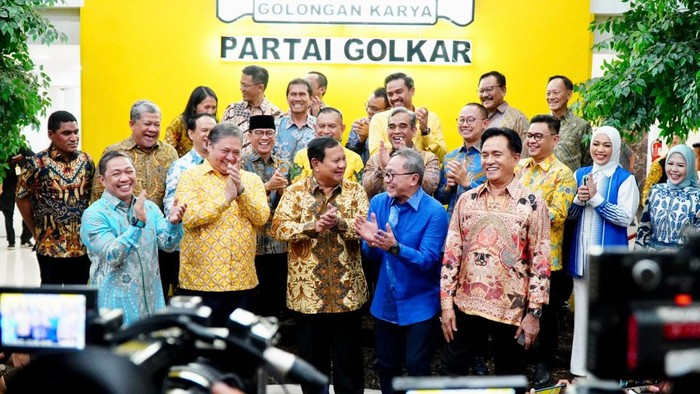 Momen Akrab Prabowo dan Para Elite Koalisi Indonesia Maju Momen Akrab Prabowo dan Para Elite Koalisi Indonesia Maju