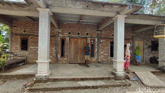Penembokan akses ke rumah warga yang kembali terjadi di Ponorogo.