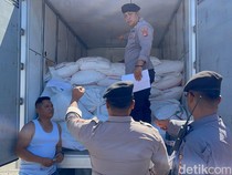 Polisi Gagalkan Penyeludupan 6 Ton Pupuk Subsidi di Sumbawa