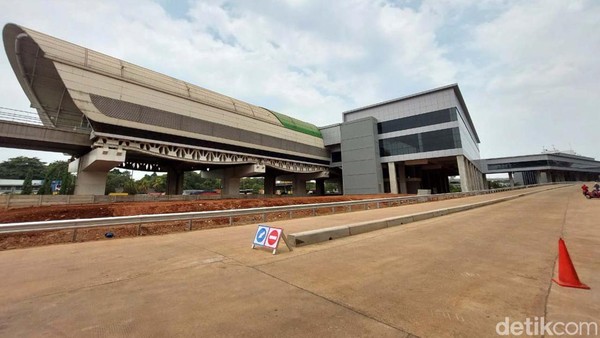 Potret Kondisi Akses hingga Parkiran di Stasiun Kereta Cepat Halim