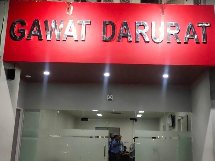 Pria ODGJ di Mampang Prapatan dibawa ke RSUD Duren Sawit