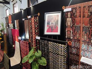 Melihat Ragam Kain Nusantara di Festival Kota Lama Semarang