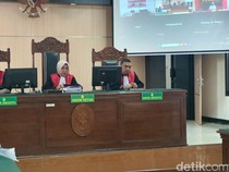 Polisi Penembak Pemuda Girisubo Gunungkidul Dituntut 3,5 Tahun Penjara