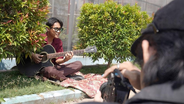 SIG Ajak Masyarakat Rembang Kreatif dan Produktif Pakai Medsos SIG mengajak masyarakat Kabupaten Rembang, Jawa Tengah untuk bijak mengekspresikan diri di media sosial melalui Workshop Media Sosial bertajuk Ngopi (Ngonten Hepi) Bareng SIG di Joglo Tani Semen Gresik Pabrik Rembang, Jawa Tengah, pada Rabu (6/9/2023).