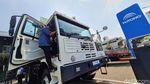 Truk Tambang Listrik Ramaikan Indonesia Mining Exhibition