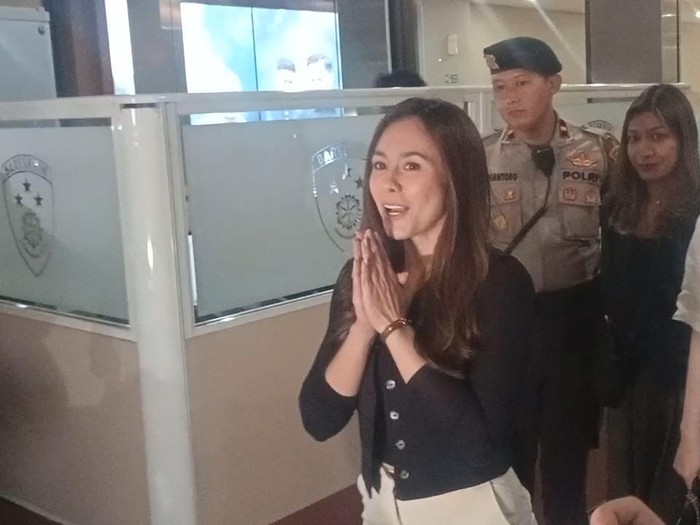 Wulan Guritno
