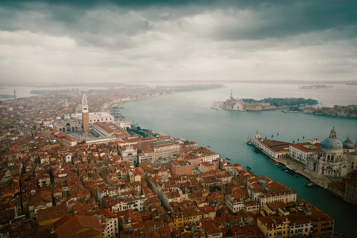 A Haunting in Venice