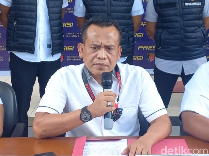 AKBP Ade Dirman, Kasubdit Tipikor Ditreskrimsus Polda Jambi