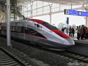 Kereta Cepat Jakarta-Bandung: Arti Nama WHOOSH dan Kepanjangannya