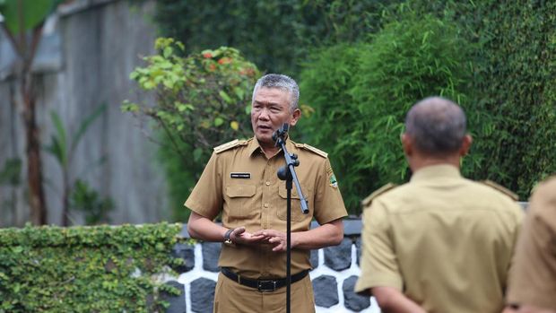 Bambang Tirtoyuliono ditunjuk jadi Pj Wali Kota Bandung.