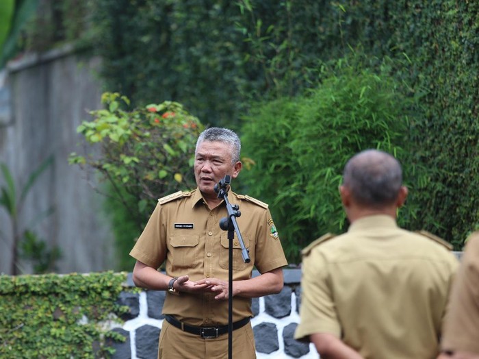 Bambang Tirtoyuliono ditunjuk jadi Pj Wali Kota Bandung.