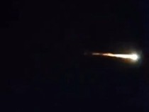 Viral Benda Bercahaya di Langit Pulau Jawa, BRIN: Itu Meteor Terang