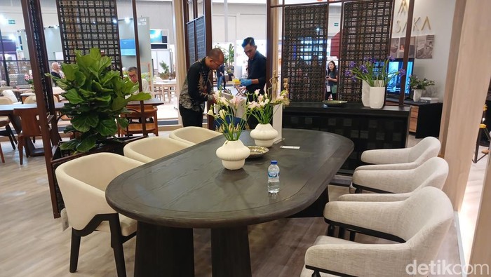 Custom Furniture