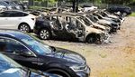 Geger Belasan Mobil Tesla Dibakar Kelompok Anonim