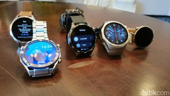 Tak hanya menyuguhkan desain yang memanjakan mata, tapi jam ini juga diberikan fitur mumpuni seperti daya baterai yang tahan lama serta pemantau kesehatan yang lebih akurat berkat sensor dan algoritma baru Huawei. Foto: Josina