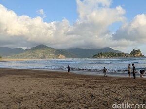 Hidden Gem Pantai Taman Kili-kili Trenggalek Tempat Penyu Bertelur