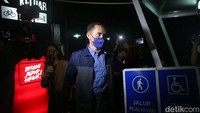 Selain melakukan penggeledahan, KPK juga telah mencegah Eko Darmanto ke luar negeri selama enam bulan ke depan. Selain Eko, tiga orang lainnya turut dicegah ke luar negeri oleh KPK.  