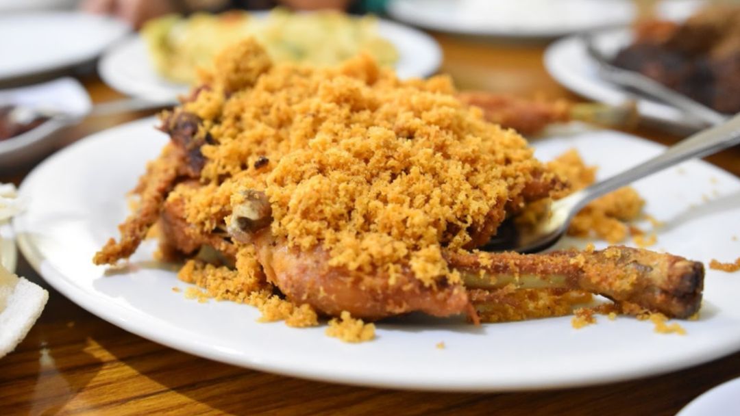 Kulineran Akhir Pekan di Bogor, Jangan Lupa Mampir Cicip 5 Ayam Goreng Ini