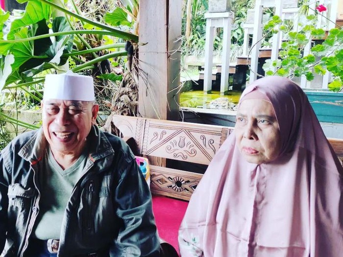 Istri Latief Sitepu meninggal dunia.