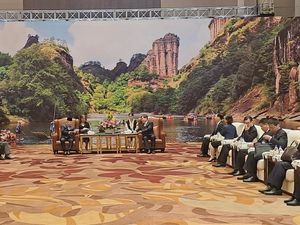 Maruf Amin Bertemu Ketua Kongres Rakyat Fujian di China