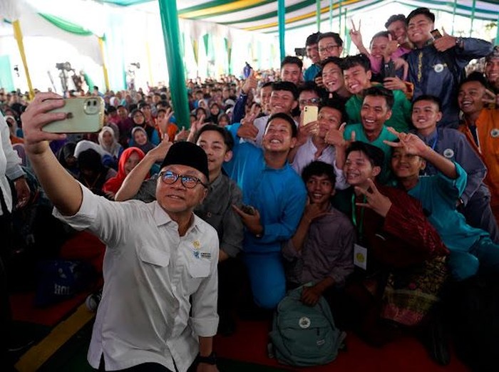 Menteri Perdagangan Zulkifli Hasan (Zulhas) memberikan Kuliah Umum di Universitas Muhammadiyah Riau (UMRI), Kamis (15/9).