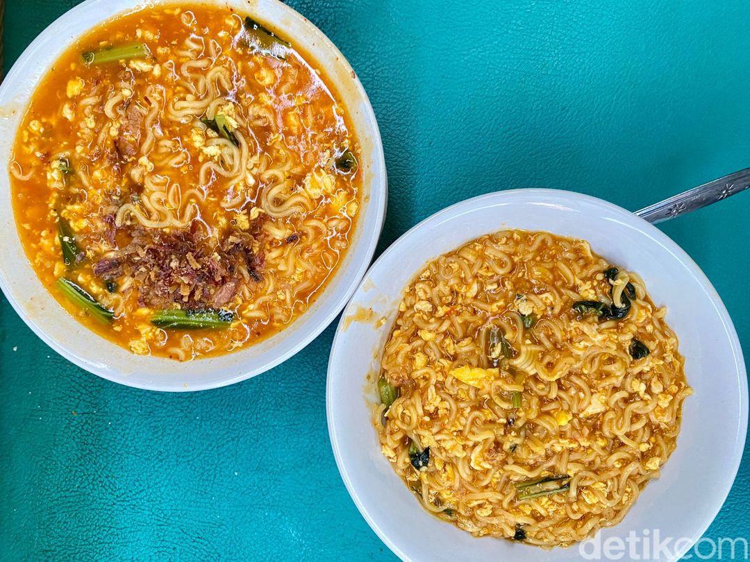 Pancong Lumer dan Indomie Nyemek Ini Jadi Favorit di Stasiun Gondangdia
