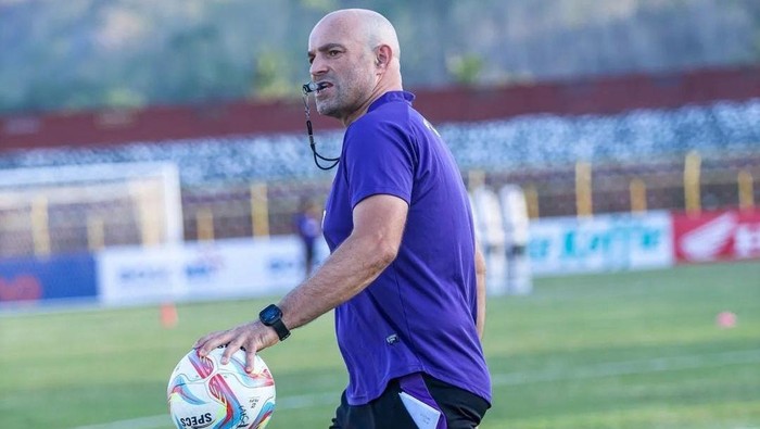 Pelatih PSM Makassar Bernardo Tavares.