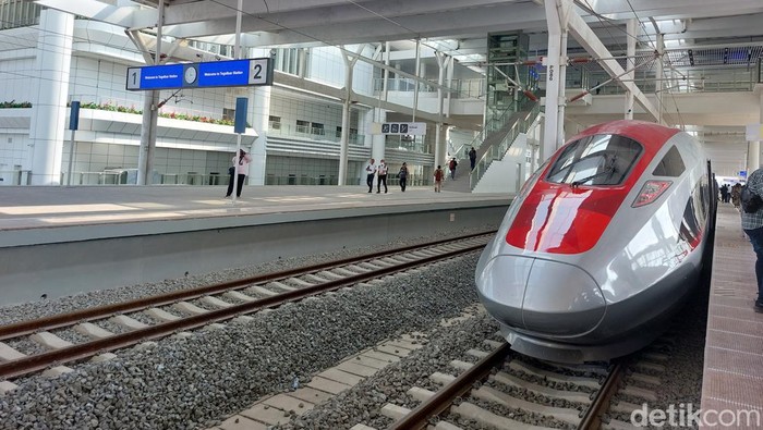 Penampakan Terkini Stasiun Tegalluar Jelang Peresmian Kereta Cepat Awal Oktober