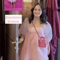 Ririn Ekawati tampil cantik dan feminin dalam kostum Barbie balerina. Foto: Instagram @zaskiasungkar15